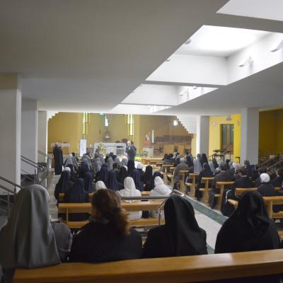 25 octombrie: Oneşti: Pelerinajul persoanelor consacrate la sanctuarul diecezan "Fericitul Ieremia"