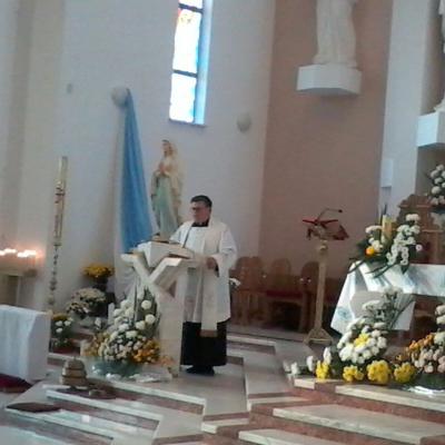 29 octombrie: Bacău (centru): Liceeni în rugăciune