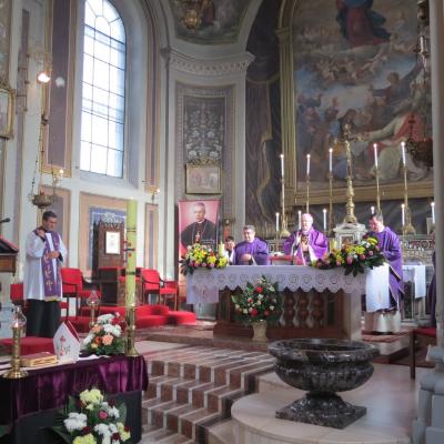 2 noiembrie: Iaşi: Pomenirea tuturor credincioşilor răposaţi