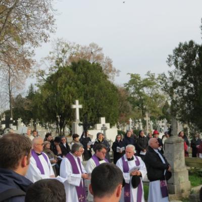 2 noiembrie: Iaşi: Pomenirea tuturor credincioşilor răposaţi