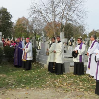 2 noiembrie: Iaşi: Pomenirea tuturor credincioşilor răposaţi