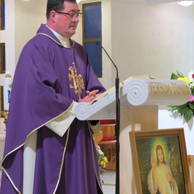 2 noiembrie: Iaşi: Pomenirea tuturor credincioşilor răposaţi