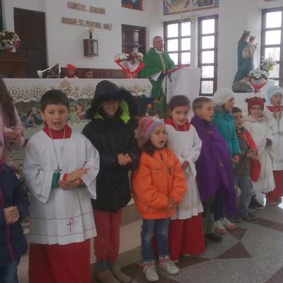 8 noiembrie: Valea Mică: Ziua Recoltei şi a Recunoştinţei