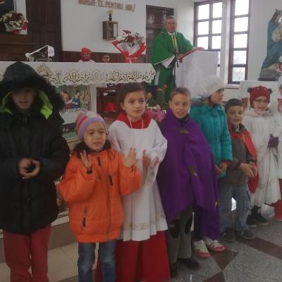 8 noiembrie: Valea Mică: Ziua Recoltei şi a Recunoştinţei