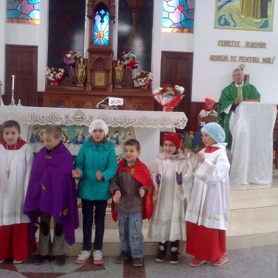 8 noiembrie: Valea Mică: Ziua Recoltei şi a Recunoştinţei