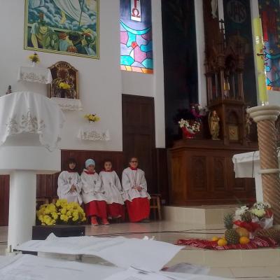8 noiembrie: Valea Mică: Ziua Recoltei şi a Recunoştinţei