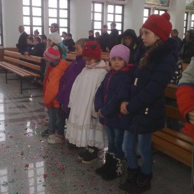 8 noiembrie: Valea Mică: Ziua Recoltei şi a Recunoştinţei