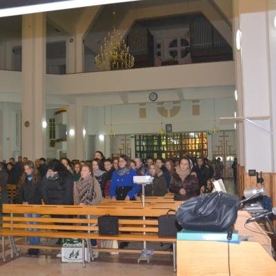 9-15 noiembrie: Bacău: Săptămâna familiei în Parohia "Înălţarea Sfintei Cruci"