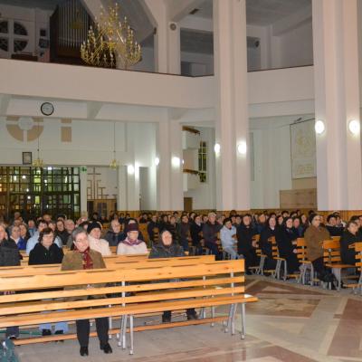 9-15 noiembrie: Bacău: Săptămâna familiei în Parohia "Înălţarea Sfintei Cruci"