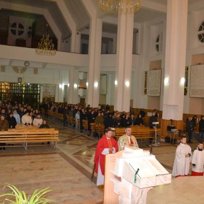 9-15 noiembrie: Bacău: Săptămâna familiei în Parohia "Înălţarea Sfintei Cruci"
