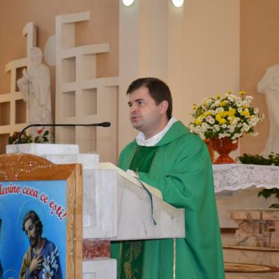 9-15 noiembrie: Bacău: Săptămâna familiei în Parohia "Înălţarea Sfintei Cruci"
