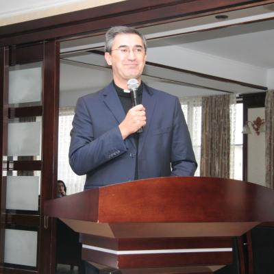 10 noiembrie: Iaşi: Caritas, de 25 de ani în slujba comunităţii. Prima zi a sărbătorii