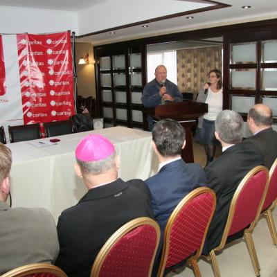 10 noiembrie: Iaşi: Caritas, de 25 de ani în slujba comunităţii. Prima zi a sărbătorii
