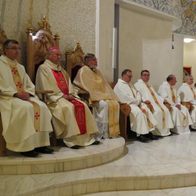 10 noiembrie: Iaşi: Caritas, de 25 de ani în slujba comunităţii. Prima zi a sărbătorii