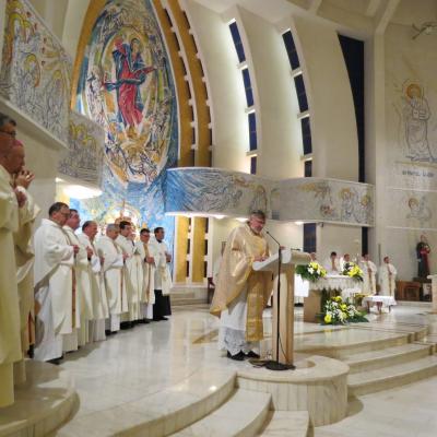 10 noiembrie: Iaşi: Caritas, de 25 de ani în slujba comunităţii. Prima zi a sărbătorii