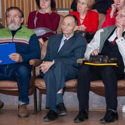 13 noiembrie: Iaşi: Cartea noimelor şi Azilanta, cu vernisaj de expoziţie. Foto: Paul Ciupitu
