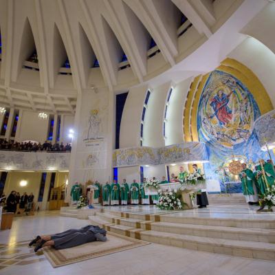 15 noiembrie: Iaşi: Profesiune perpetuă în Congregaţia "Surorile Providenţei"