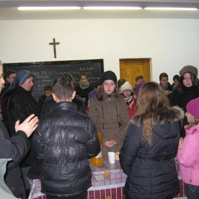 15 noiembrie: Iaşi: Praznicul Copiilor în comunitatea "Sfânta Tereza a Pruncului Isus"