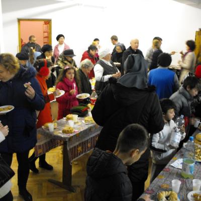 15 noiembrie: Iaşi: Praznicul Copiilor în comunitatea "Sfânta Tereza a Pruncului Isus"