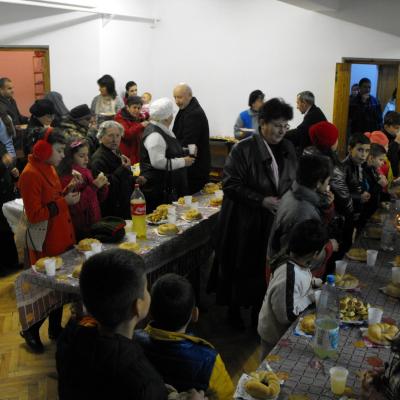 15 noiembrie: Iaşi: Praznicul Copiilor în comunitatea "Sfânta Tereza a Pruncului Isus"