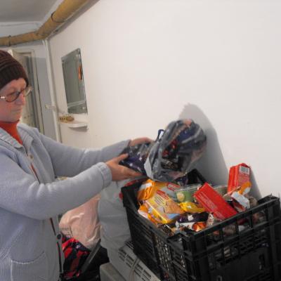 16-20 noiembrie: Iaşi: Copii pentru copii. "Săptămâna legumelor şi fructelor donate"