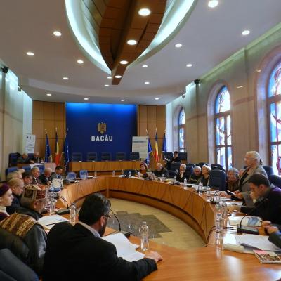 19 noiembrie: Bacău: Catolicii din judeţul Bacău în albumul Poveşti europene retrăite