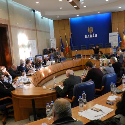 19 noiembrie: Bacău: Catolicii din judeţul Bacău în albumul Poveşti europene retrăite