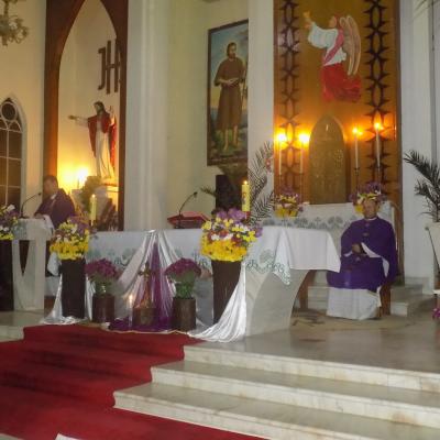 19 noiembrie: Gioseni: Liturghie cu requiem pentru odihna sufletului părintelui Albert Lucaci