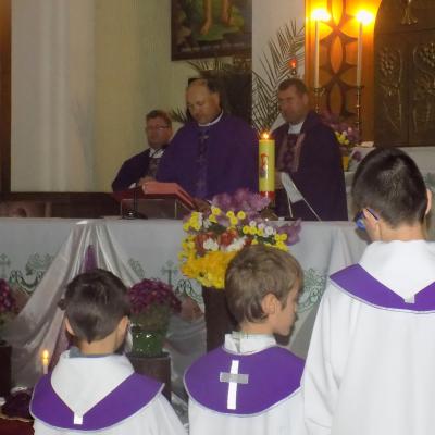 19 noiembrie: Gioseni: Liturghie cu requiem pentru odihna sufletului părintelui Albert Lucaci