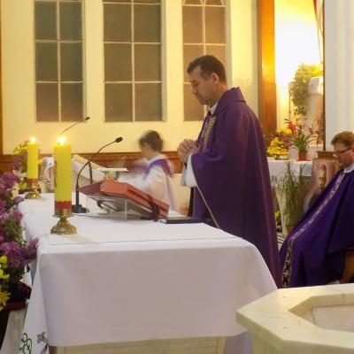 19 noiembrie: Gioseni: Liturghie cu requiem pentru odihna sufletului părintelui Albert Lucaci