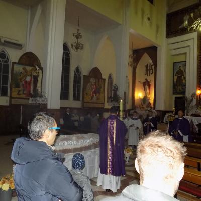 19 noiembrie: Gioseni: Liturghie cu requiem pentru odihna sufletului părintelui Albert Lucaci