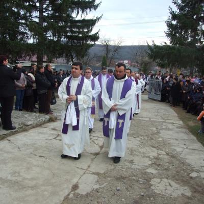 21 noiembrie: Traian (BC): Funeraliile părintelui Albert Lucaci