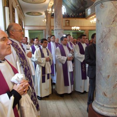 21 noiembrie: Traian (BC): Funeraliile părintelui Albert Lucaci