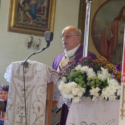21 noiembrie: Traian (BC): Funeraliile părintelui Albert Lucaci