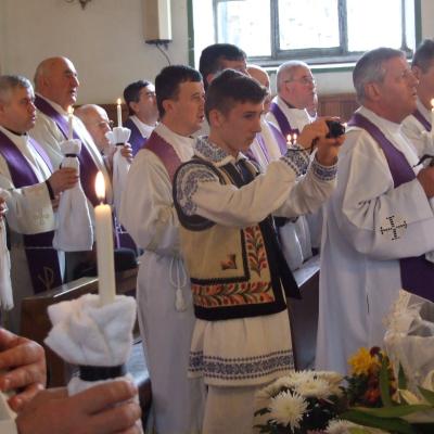 21 noiembrie: Traian (BC): Funeraliile părintelui Albert Lucaci