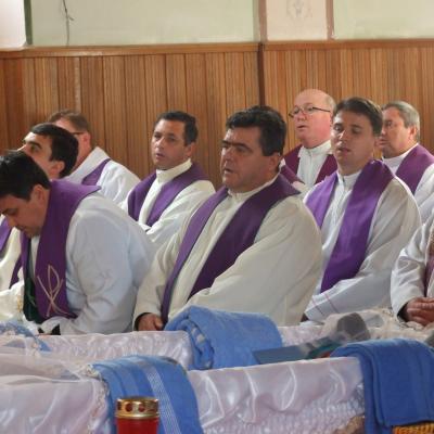 21 noiembrie: Traian (BC): Funeraliile părintelui Albert Lucaci
