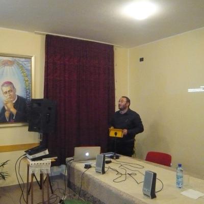 21-22 noiembrie: Traian: Simpozionul "Priorităţi în formarea permanentă a persoanelor consacrate de astăzi"