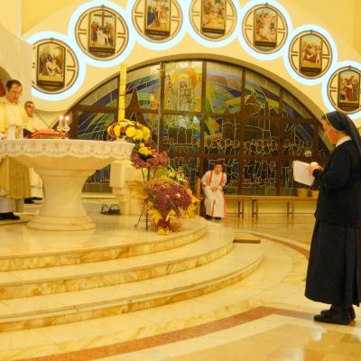 22 noiembrie: Iaşi: O nouă slujitoare a lui Cristos, Marele Preot