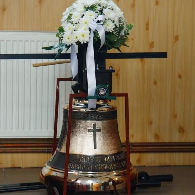 22 noiembrie: Păltinoasa: Sfinţire de clopot