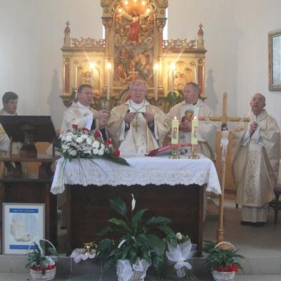 22 noiembrie: Păltinoasa: Sfinţire de clopot