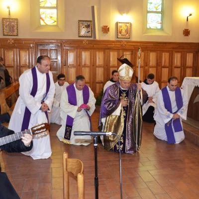 29 noiembrie: Roman: PS Petru Gherghel în vizită la Surorile Clarise
