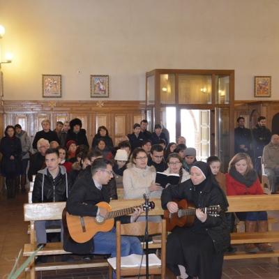 29 noiembrie: Roman: PS Petru Gherghel în vizită la Surorile Clarise