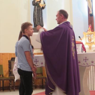 29 noiembrie: Ploscuţeni: Depunerea adeziunii în Acţiunea Catolică a Tinerilor