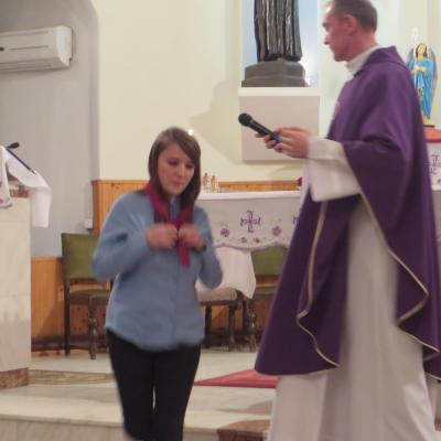 29 noiembrie: Ploscuţeni: Depunerea adeziunii în Acţiunea Catolică a Tinerilor