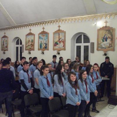 29 noiembrie: Ploscuţeni: Depunerea adeziunii în Acţiunea Catolică a Tinerilor