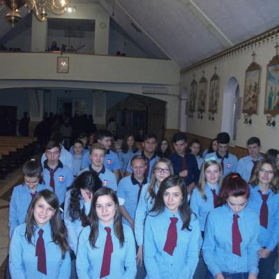 29 noiembrie: Ploscuţeni: Depunerea adeziunii în Acţiunea Catolică a Tinerilor