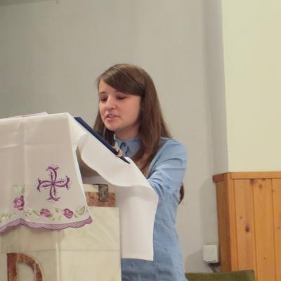 29 noiembrie: Ploscuţeni: Depunerea adeziunii în Acţiunea Catolică a Tinerilor
