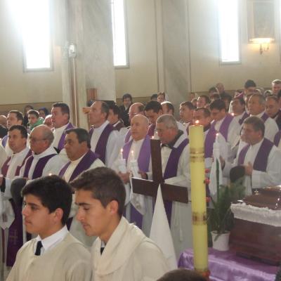 3 decembrie: Frumoasa: Funeraliile părintelui Ştefan Vacaru