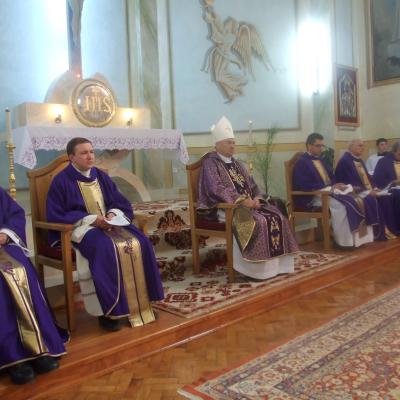 3 decembrie: Frumoasa: Funeraliile părintelui Ştefan Vacaru