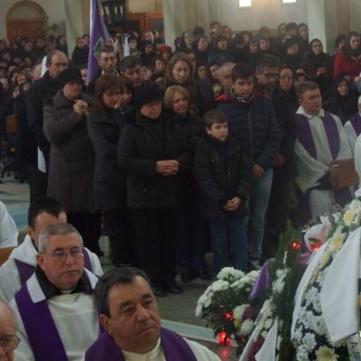 3 decembrie: Frumoasa: Funeraliile părintelui Ştefan Vacaru
